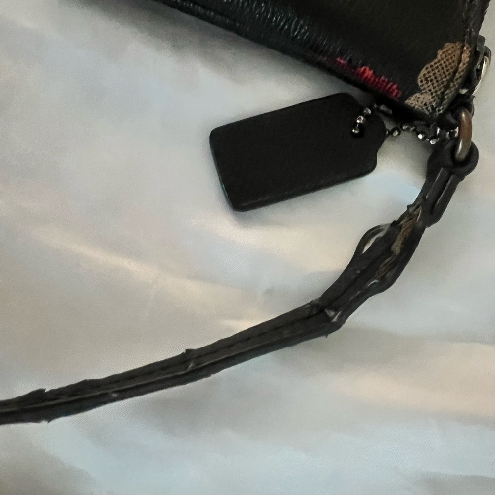 Lot of REHAB Coach Bags and wallets DAMAGED PLEASE READ - Picture 10 of 15